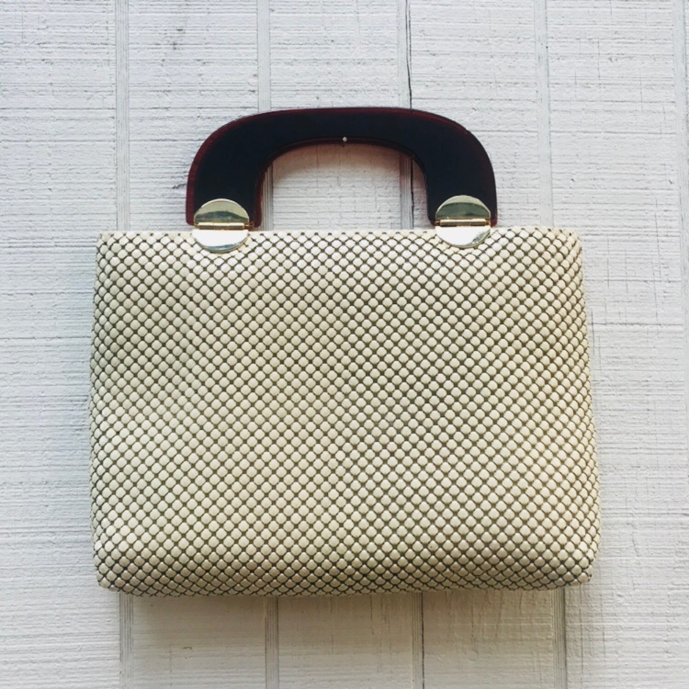 Vintage mesh handbag